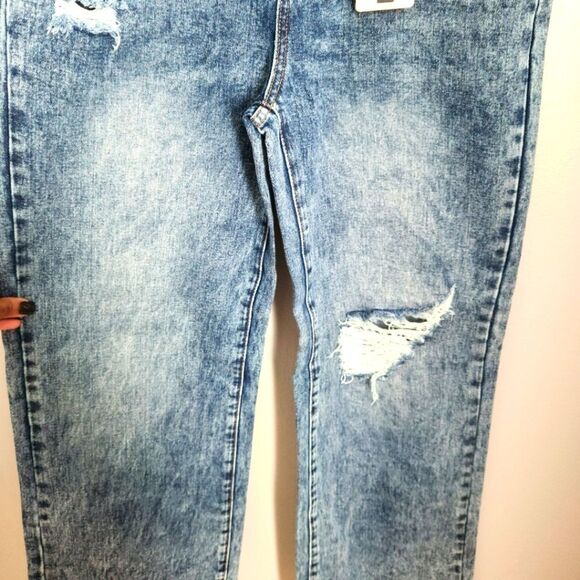 90s Fit Straight fit Denim Rip Jeans - Dark Wash - Picture 6 of 7